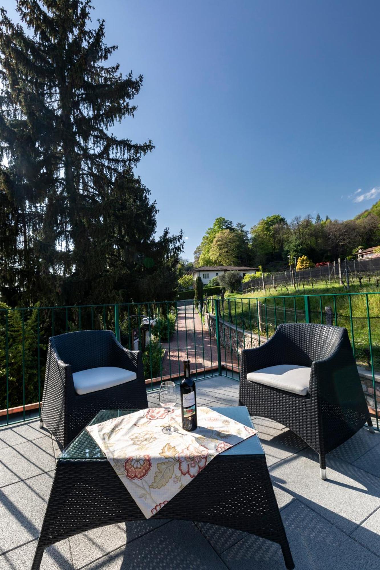 Wine & Art Relais Vallombrosa Castelrotto Szoba fotó